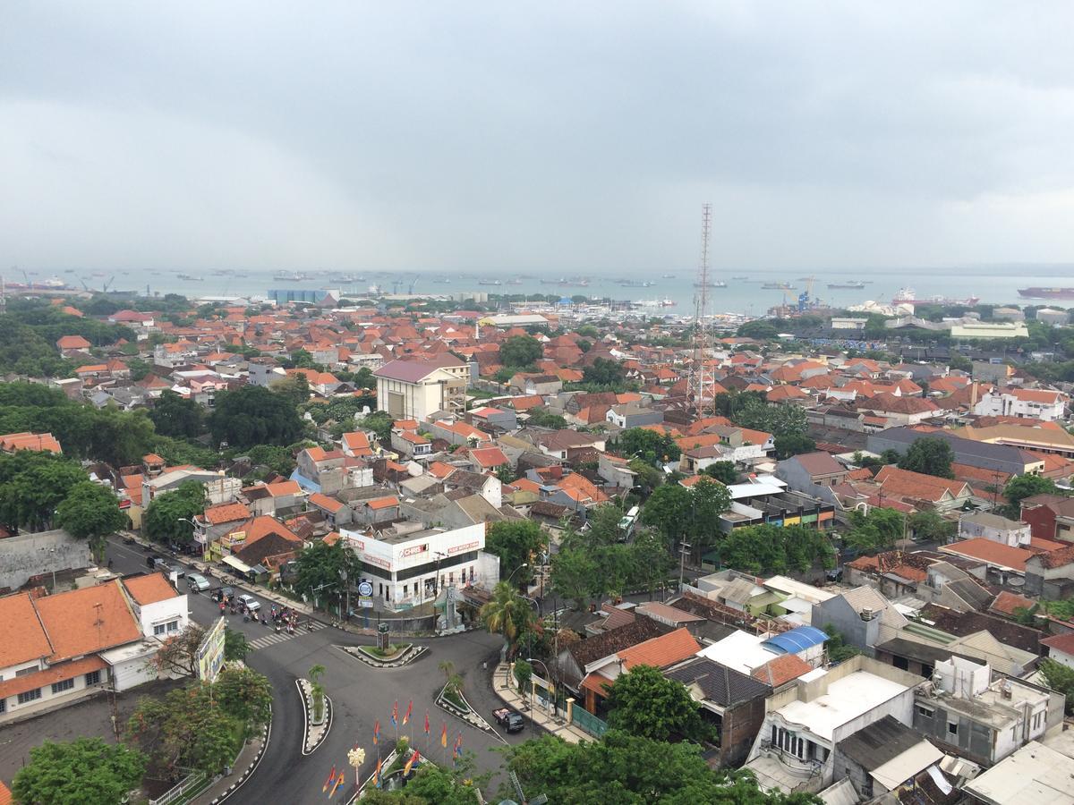 Khas Gresik Hotel ภายนอก รูปภาพ